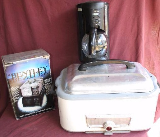 lot 224 image: Kitchen Appliances and More