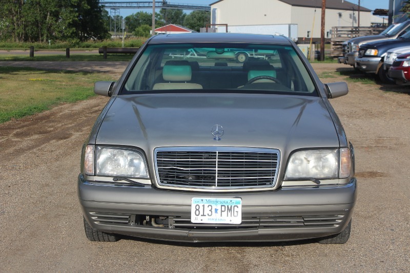 1995 Mercedes-Benz S320