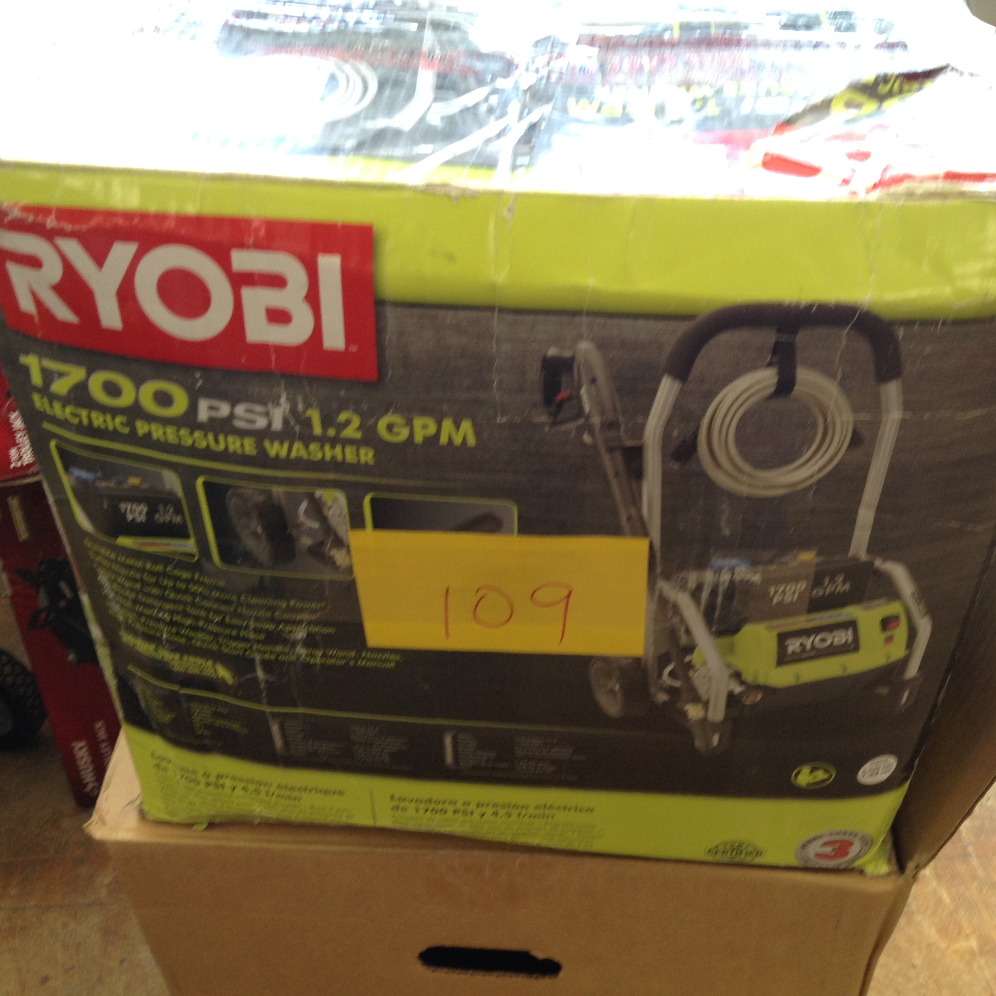 lot 109 image: Ryobi 1700 PSI 1.2 GPM Preassure Washer not used