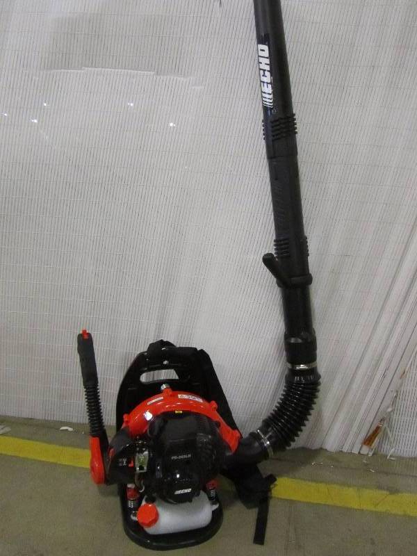 lot 7 image: ECHO 158 mph 375 CFM Gas Blower