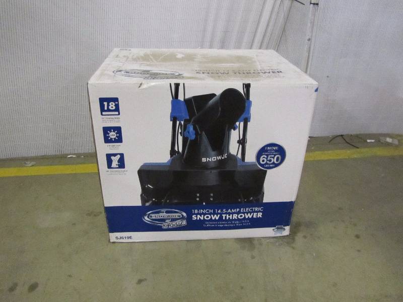 lot 28 image: Snow Joe 18 in. 14.5 Amp Electric Snow Thrower