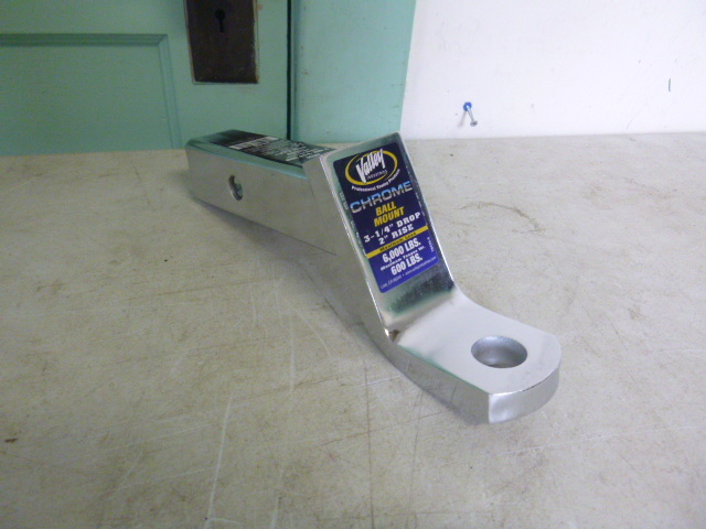 Valley Chrome Ball Mount