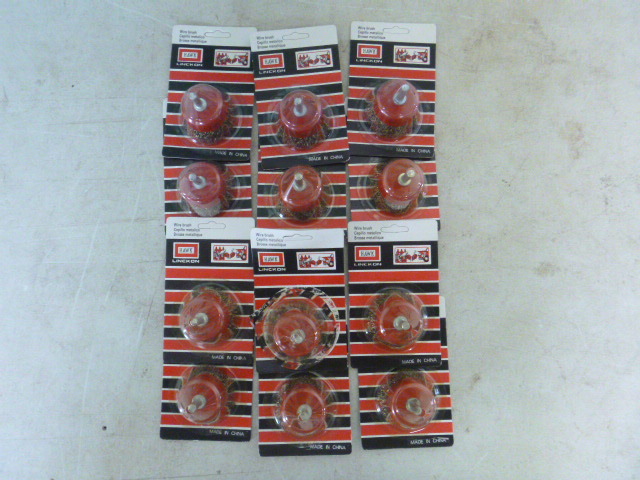 6 Packs of Hawk Wire Brushes