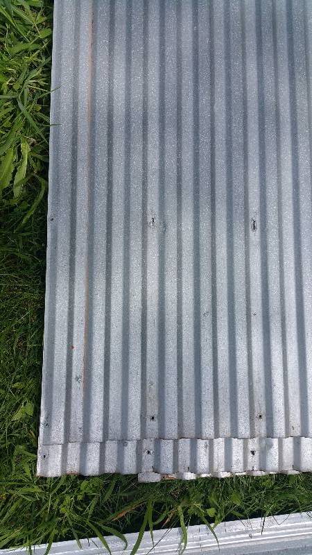 lot 11 image: (10) 9 5 Galvanized Steel Sheets