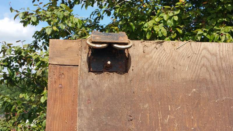lot 20 image: Large Rustic Hanging Barn Door
