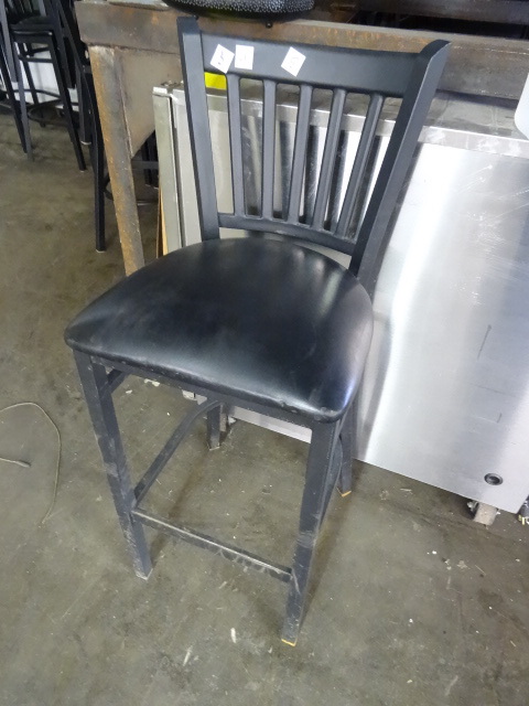 lot 3 image: Metal Framed Bar Stool
