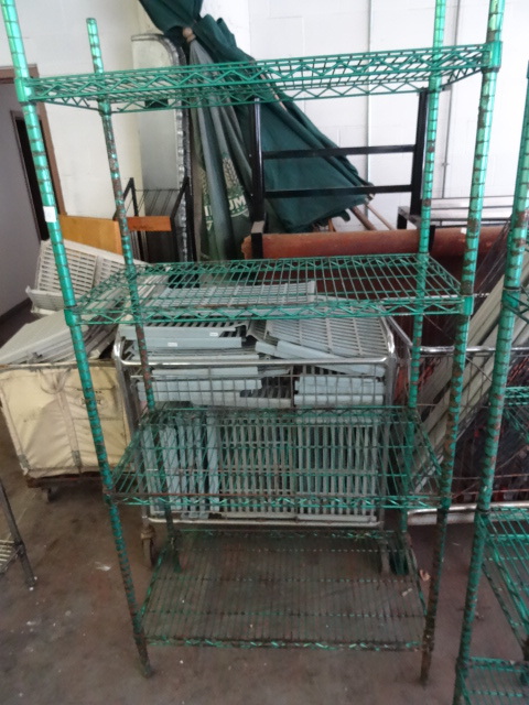 lot 30 image: Eagle 4 Tier Wire Rack NSF. 36 X 18 X 74