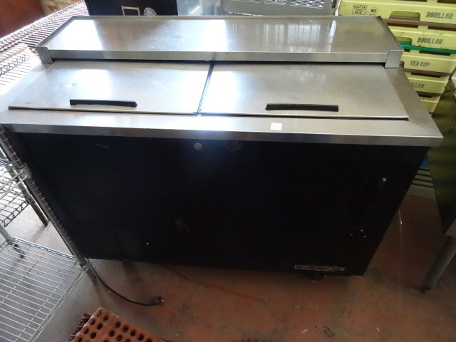 lot 44 image: Beverage Air Reach In Beer Cooler