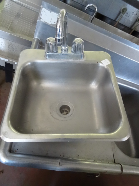 lot 57 image: Drop In Stainless Sink 15 X 5
