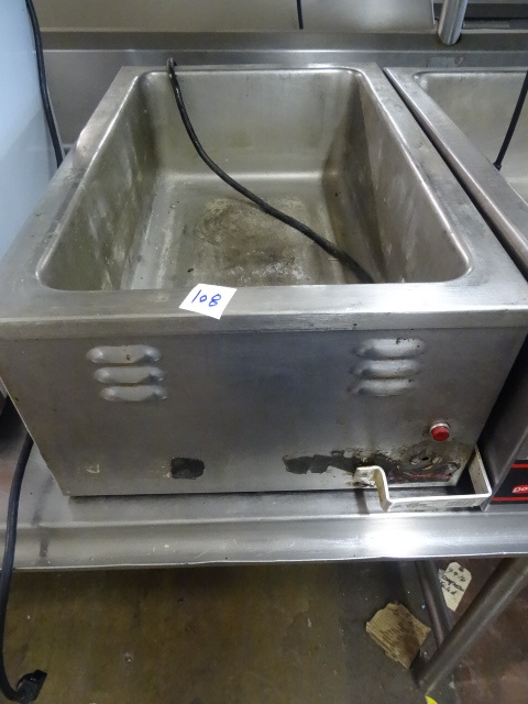 lot 108 image: Full Size Electric Food Warmer