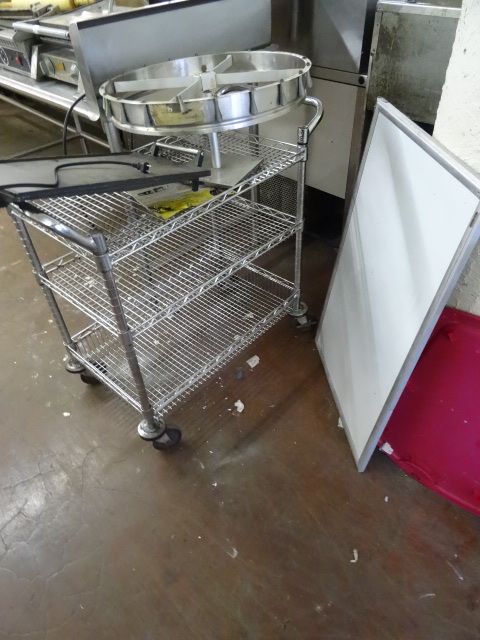 lot 119 image: 3 Tier Wire Rack Cart On Wheels