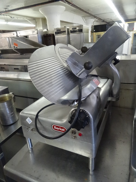 lot 125 image: Berker Meat Sliver Model 775  115 Volt