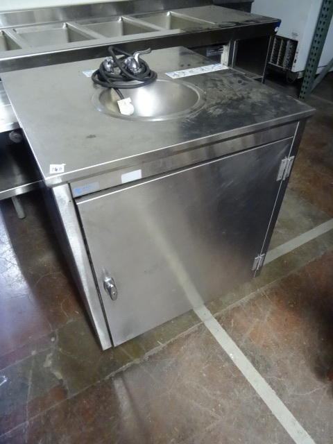 lot 140 image: Carlisle Portable Stainless Sink.