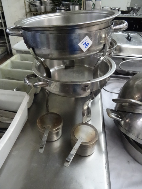 lot 168 image: 2 Chaffing Pans No Lids