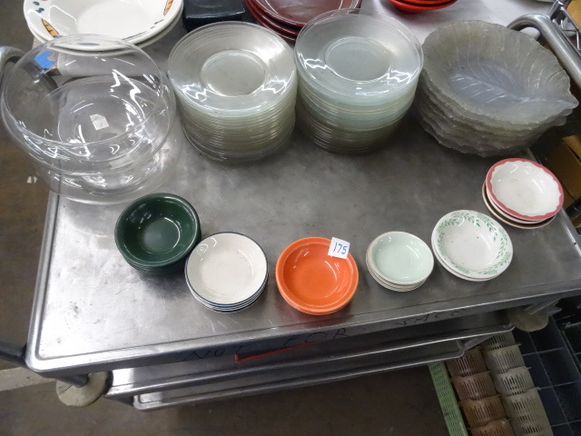 lot 175 image: Misc Small Bowls, 3 Stacks Of Salad Plates