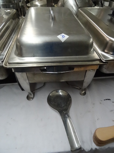 lot 191 image: Full Size Chaffing Pan