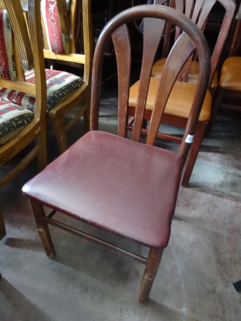 lot 271 image: 10 Wood Framed Restaurant Chairs