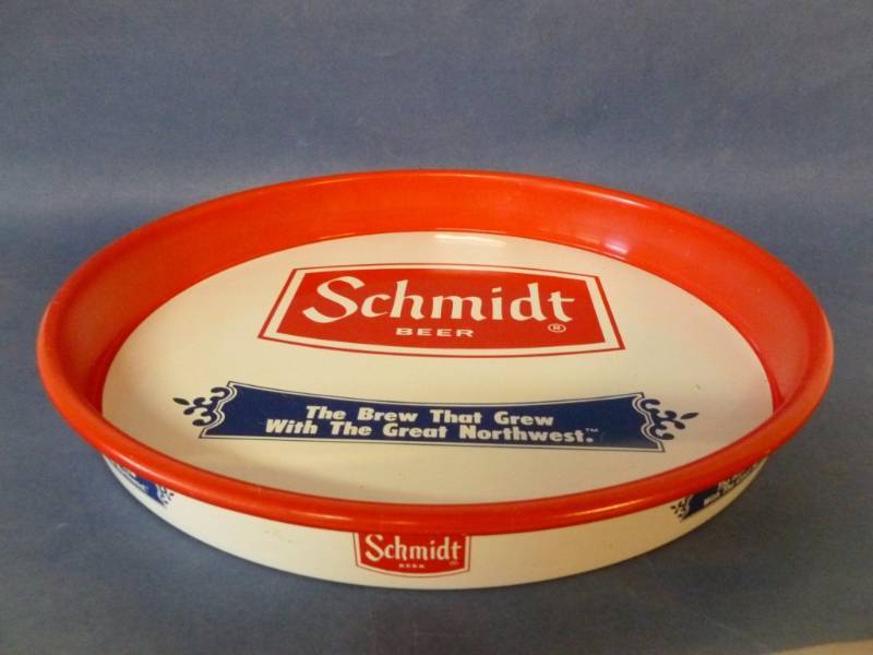 lot 36 image: Vintage Schmidt Beer