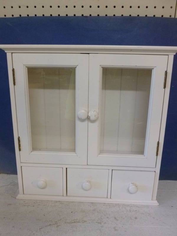 lot 48 image: Cabinet