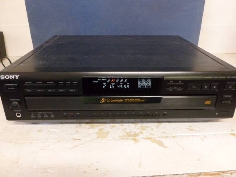 lot 54 image: Sony CD Player