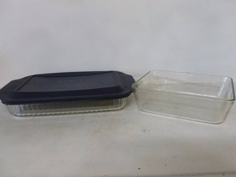 lot 83 image: Pyrex