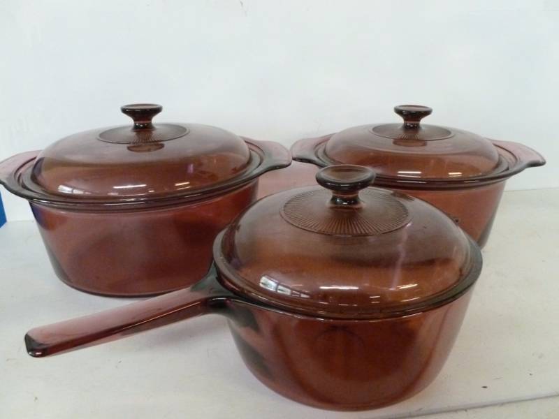 lot 86 image: Visions Ware