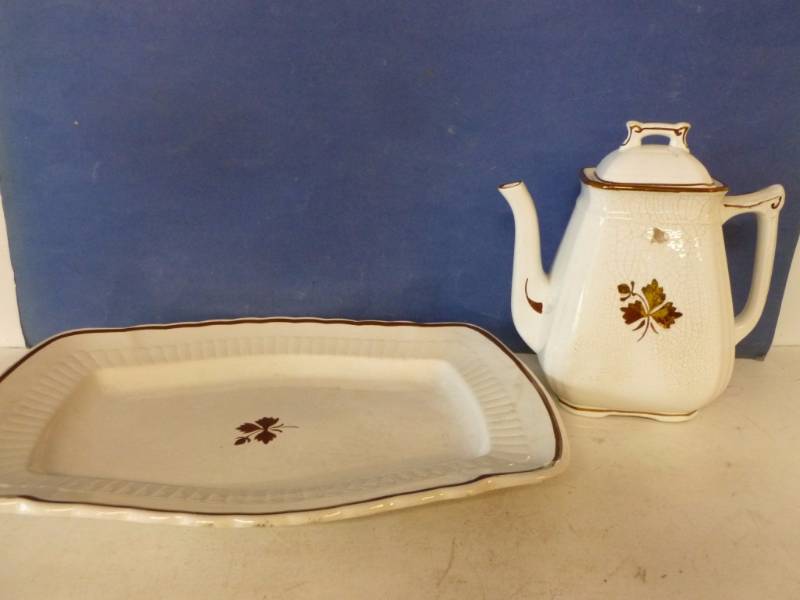 lot 94 image: Vintage Kitchen