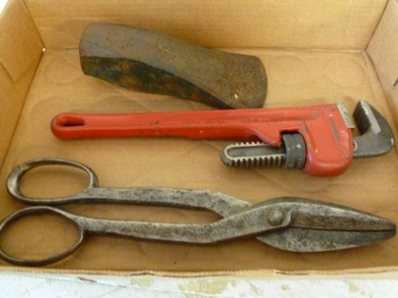 lot 147 image: Tools