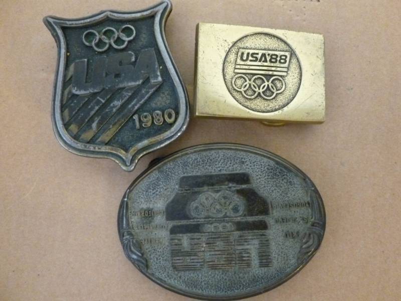 lot 169 image: Collectible Belt Buckle