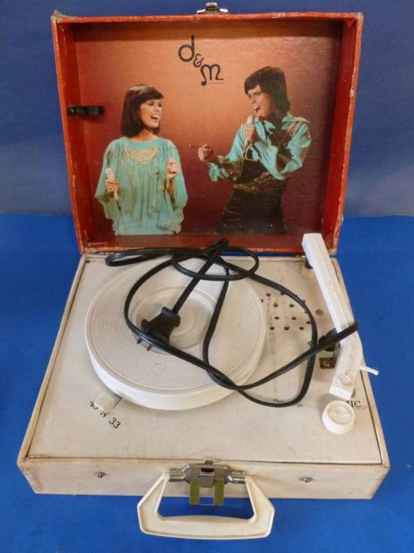 lot 180 image: Vintage Record Player