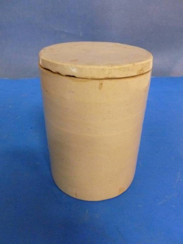lot 181 image: Vintage Crock Jar