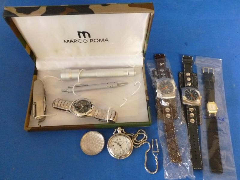 lot 199 image: New Watches