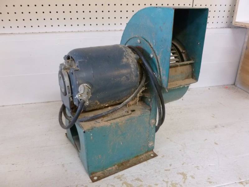 lot 206 image: Blower Fan