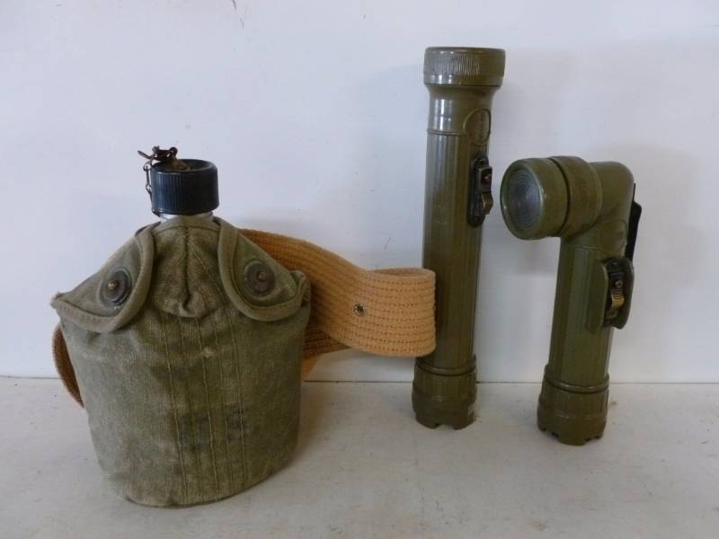 lot 212 image: Vintage Military Items