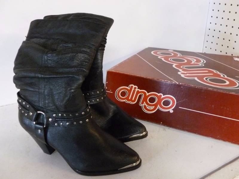 lot 217 image: Ladies Boots