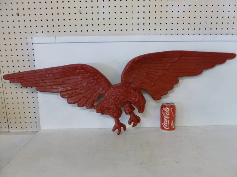 lot 220 image: Cast Metal Eagle