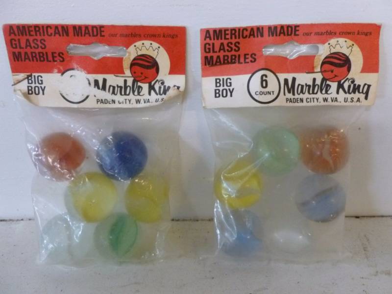 lot 223 image: Vintage Marbles