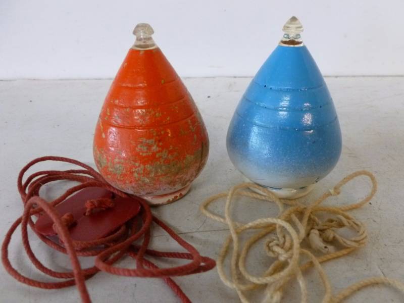 lot 224 image: Vintage Toys