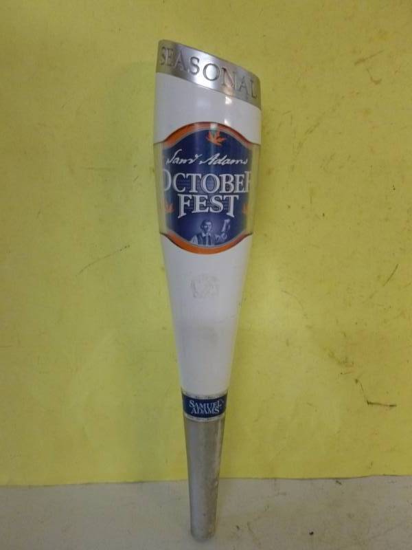 lot 233 image: Beer Tap Handle