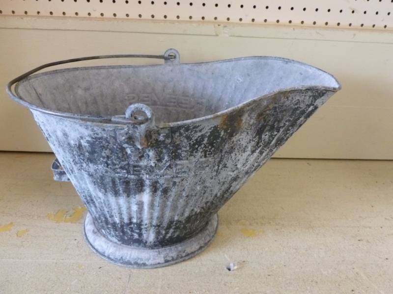 lot 243 image: Vintage Coal Bucket