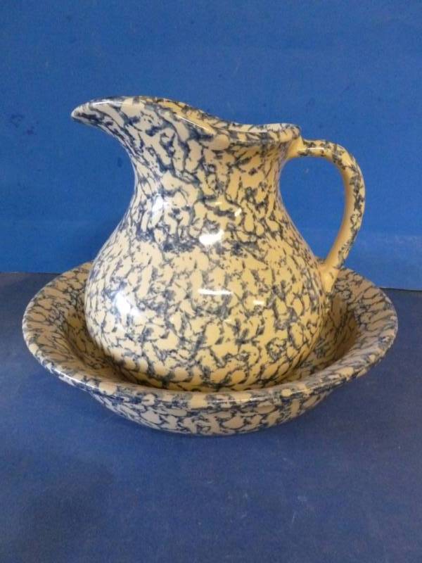 lot 245 image: Wash Basin And Pitcher