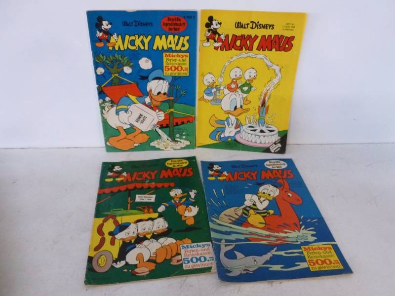 lot 266 image: Vintage Comic Books