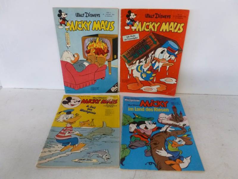 lot 269 image: Vintage Comic Books