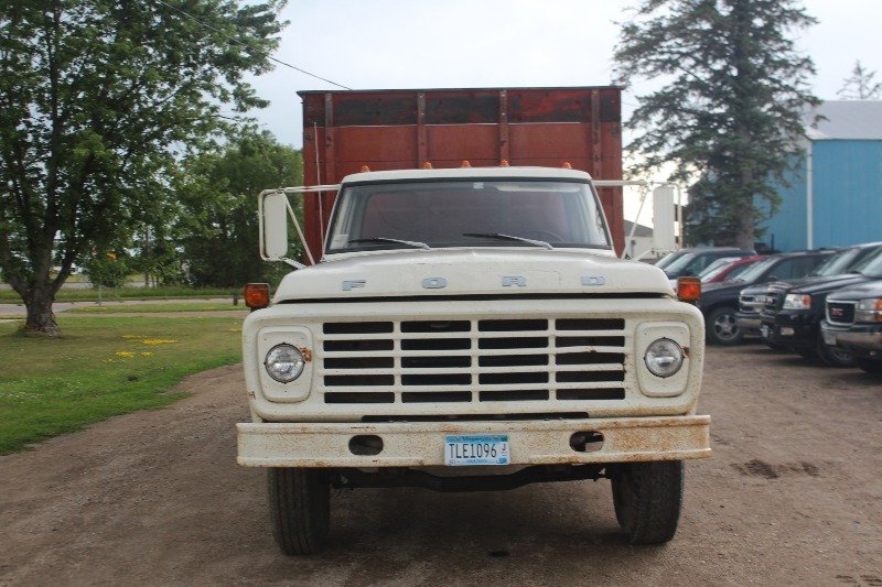 1974 Ford F600 Dump Box  Grain Truck