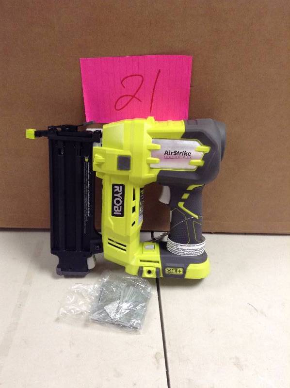 lot 21 image: Ryobi One Plus 18V Air Strike Brad Nailer P320