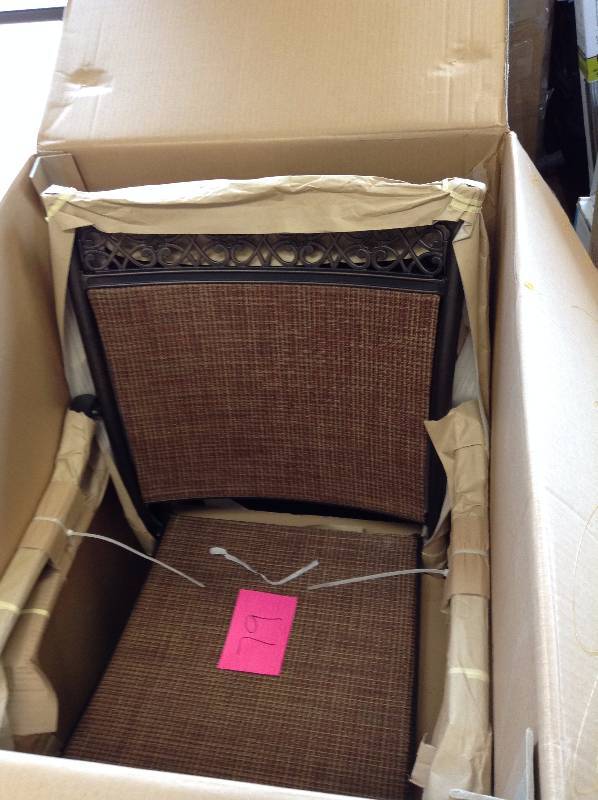 lot 79 image: Niles Park 2 PK Sling Dining Chair Not used