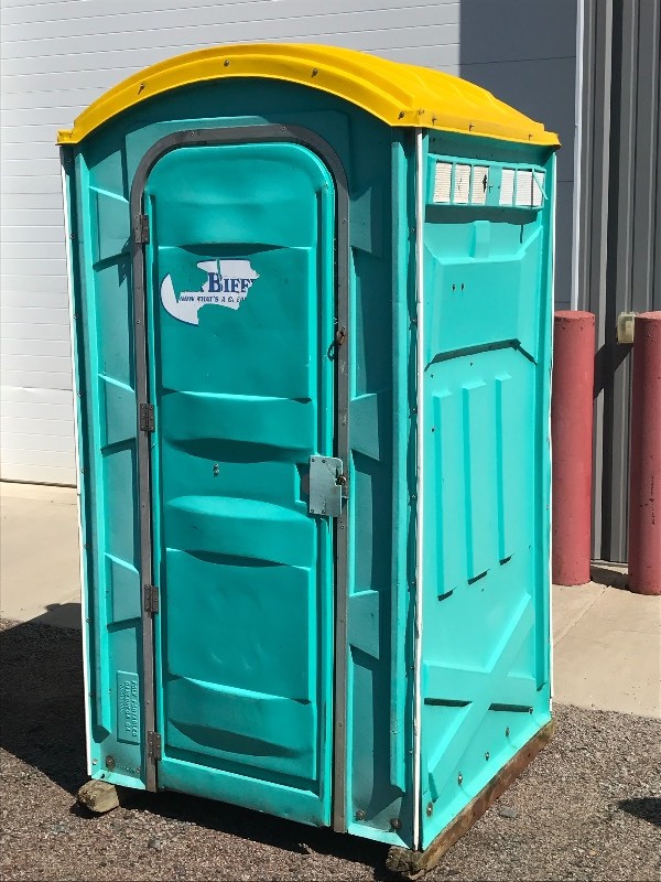 lot 7 image: Portable Toilet