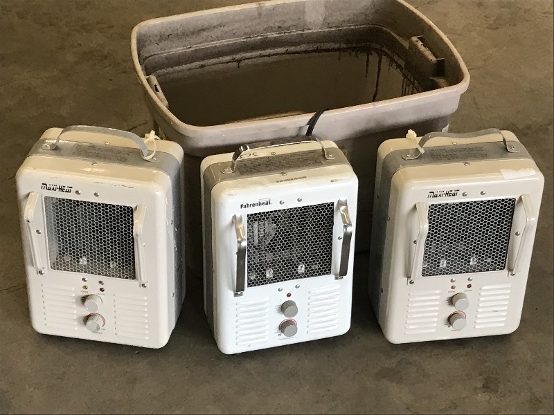 lot 40 image: (3) Electric Heaters