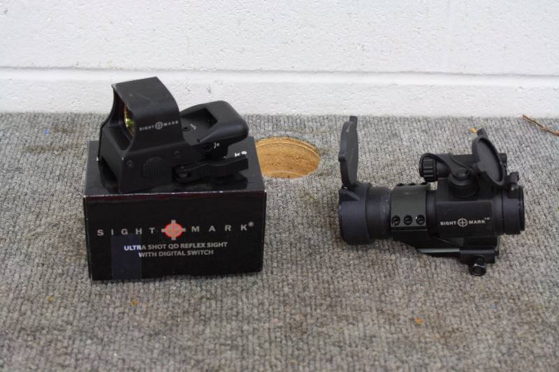 lot 64 image: Salvaged SightMark Sight & Scope