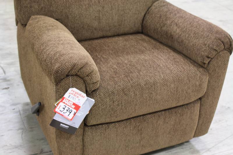 lot 58A image: ASHLEY FURNITURE McFarin Reclining Chair